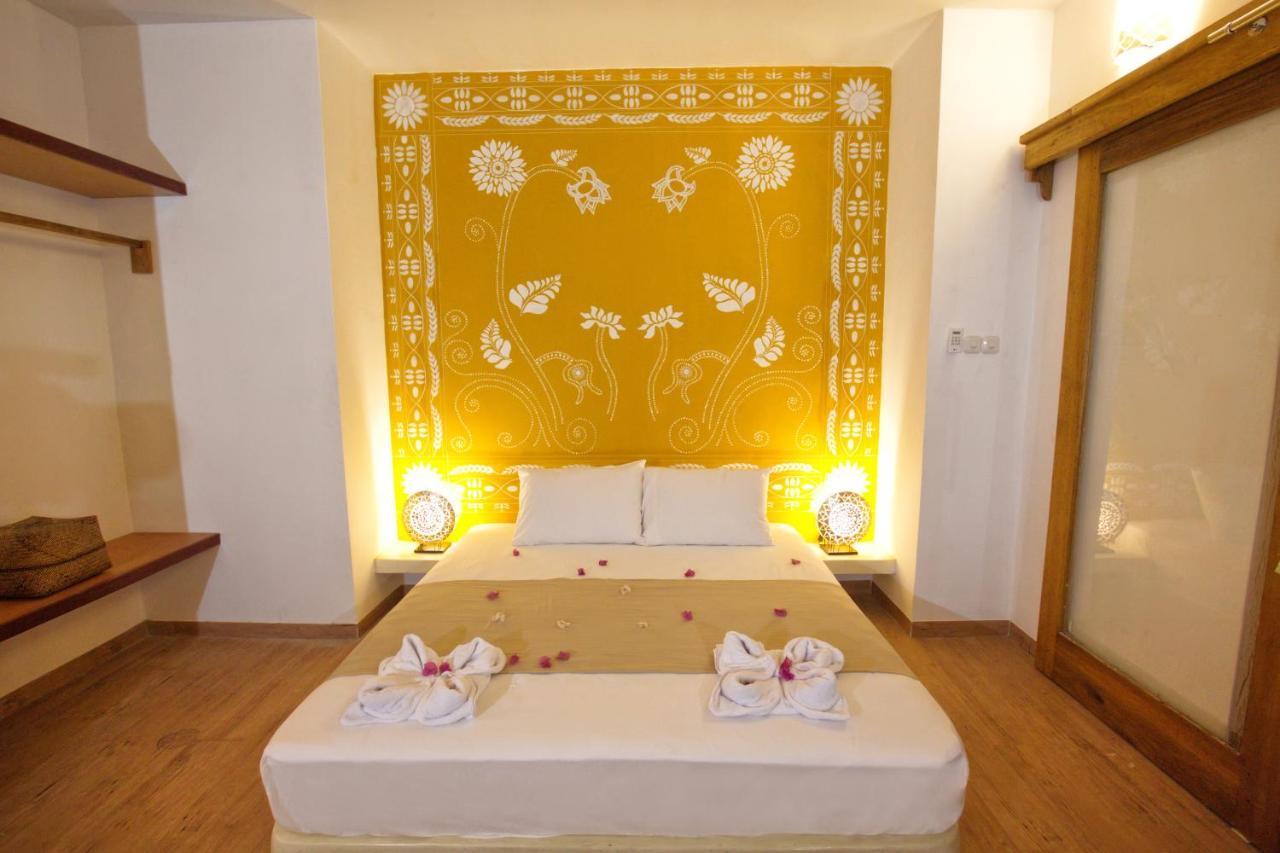 Golden Villa Gili Trawangan Esterno foto