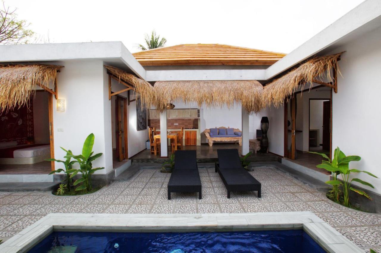 Golden Villa Gili Trawangan Esterno foto