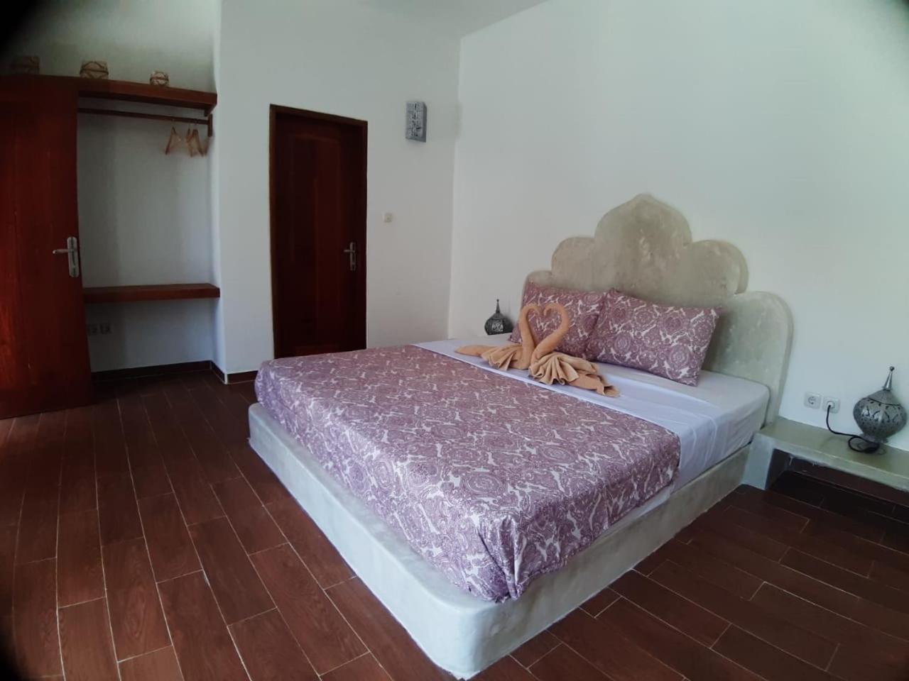 Golden Villa Gili Trawangan Esterno foto