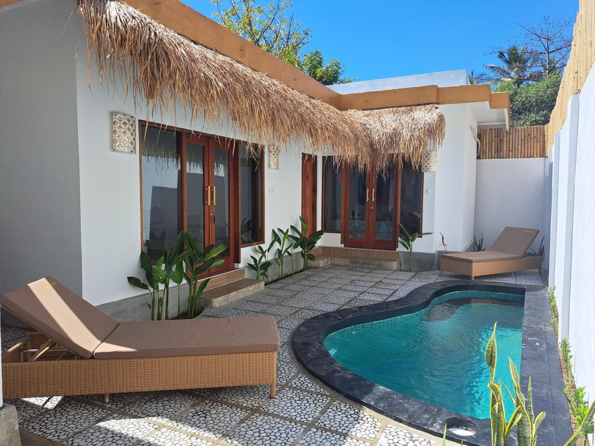 Golden Villa Gili Trawangan Esterno foto