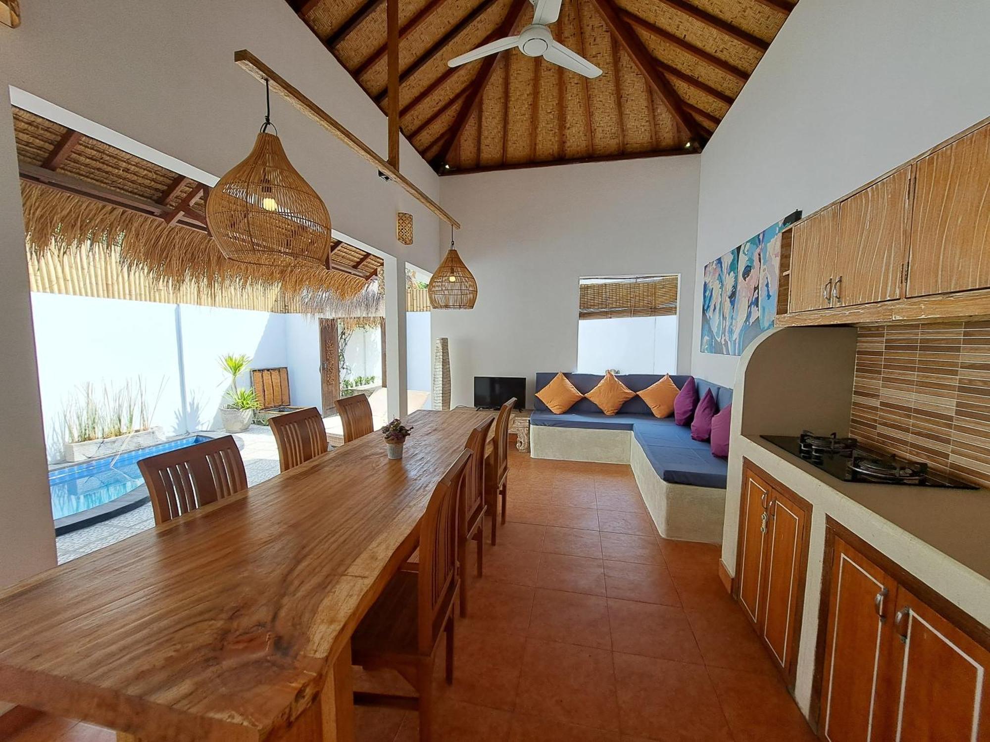 Golden Villa Gili Trawangan Esterno foto